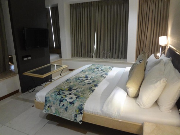 Hotel Suncity Apollo - Gateway Of India image 21